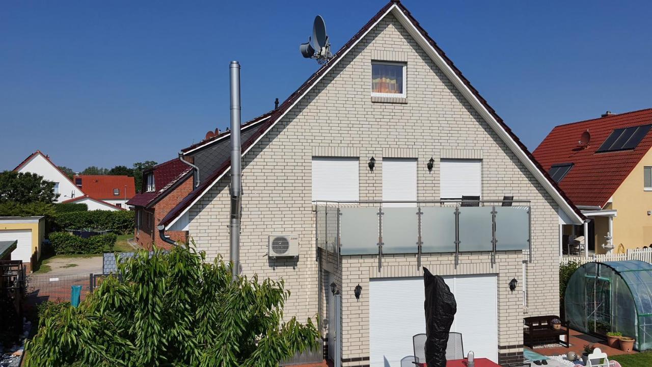 Nettes 2- Zimmer Apartment Sehnde Exterior photo